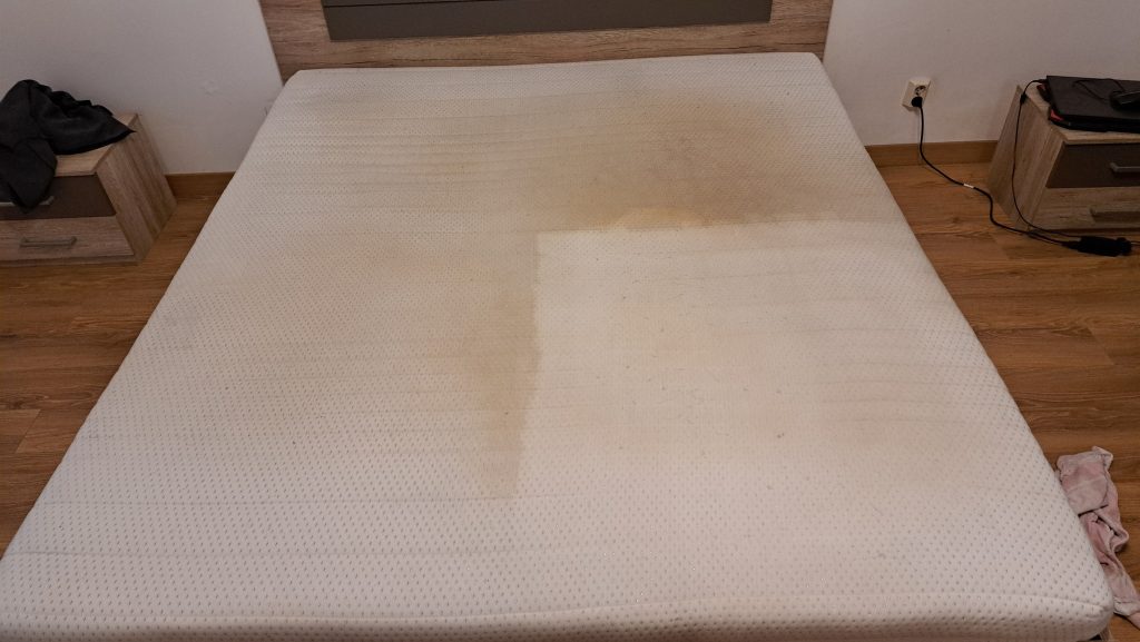 spalatorie tapiterie canapele saltele igienizare spalatorie clean spot oradea