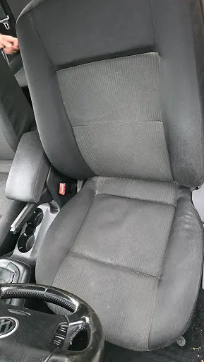 inainte de curatare spalare si igienizare tapiterie interior auto oradea cleanspot