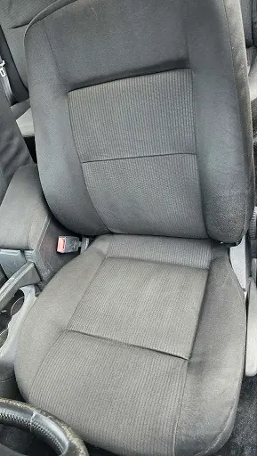 inainte de curatare spalare si igienizare tapiterie interior auto oradea cleanspot