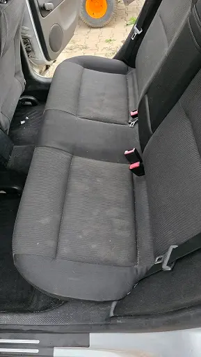 dupa curatare spalare si igienizare tapiterie interior auto oradea cleanspot